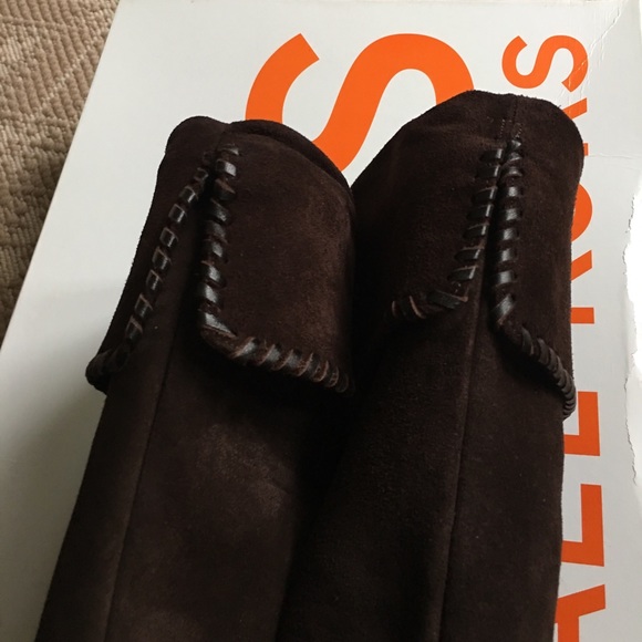 Michael Kors suede boots Size 8 brown from Neiman’s - Picture 4 of 8
